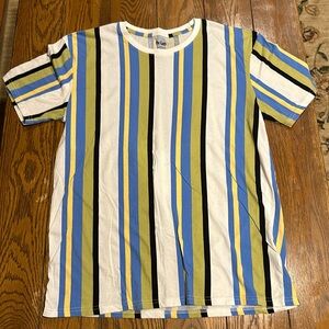 Large striped Pacsun T-shirt